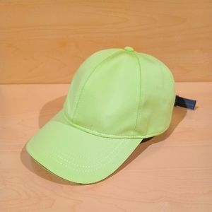 Green hat